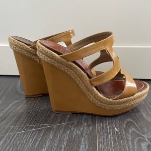 Christian Louboutin Bilbao Wedges 35
